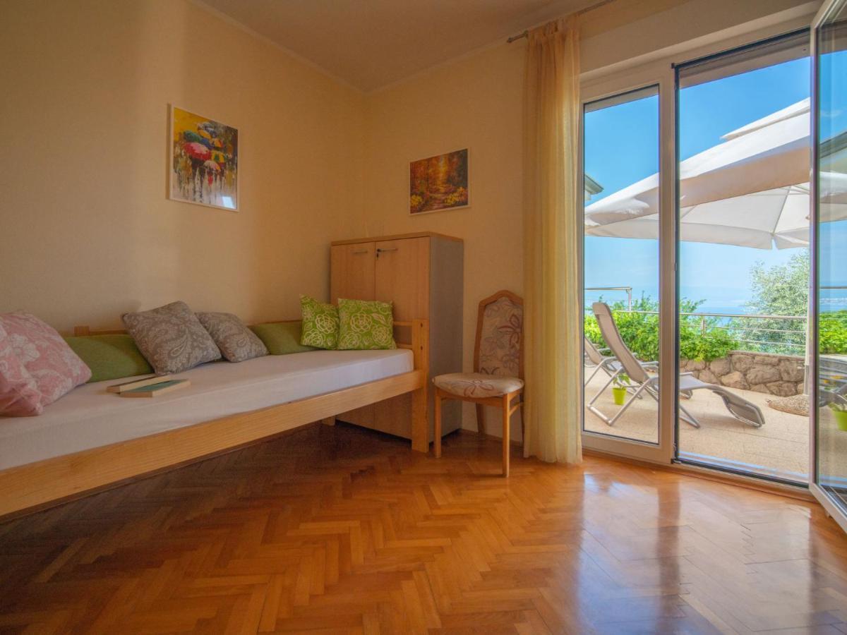 Holiday Home Nikolina By Interhome Ловран Екстериор снимка
