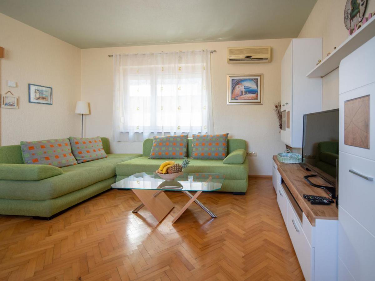 Holiday Home Nikolina By Interhome Ловран Екстериор снимка